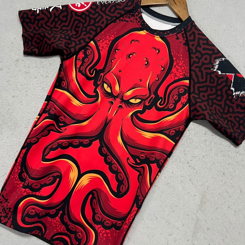 XMartial Kraken Rash Guard Mens XS‎ Red Octopus MMA BJJ Compression Shirt EUC